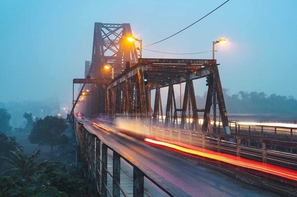 How can real estate projects be designed to promote and support the well-being and productivity of occupants?